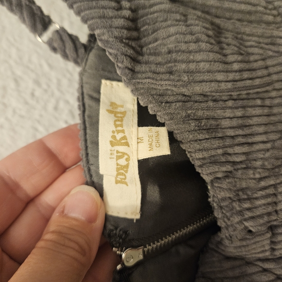 Gray Ribbed Women's Top - Picture 2 of 3